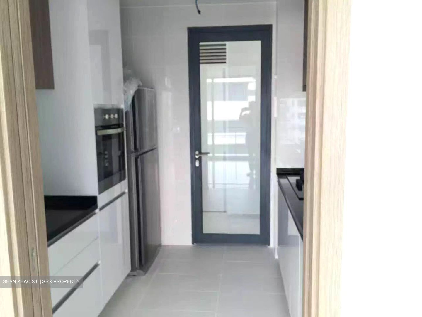 The Palette (D18), Condominium #373025511